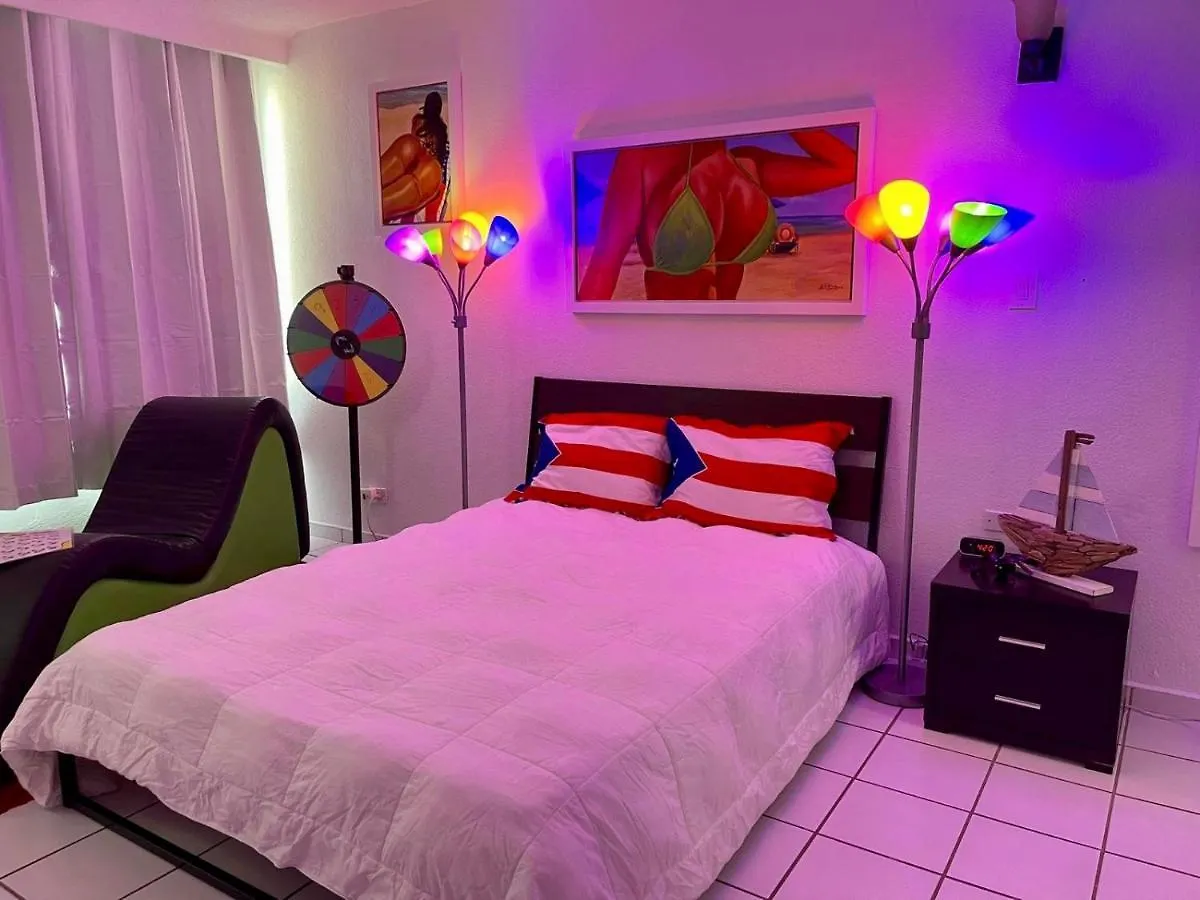 סן חואן Condado Beachfront Tantra Apartment פוארטו ריקו