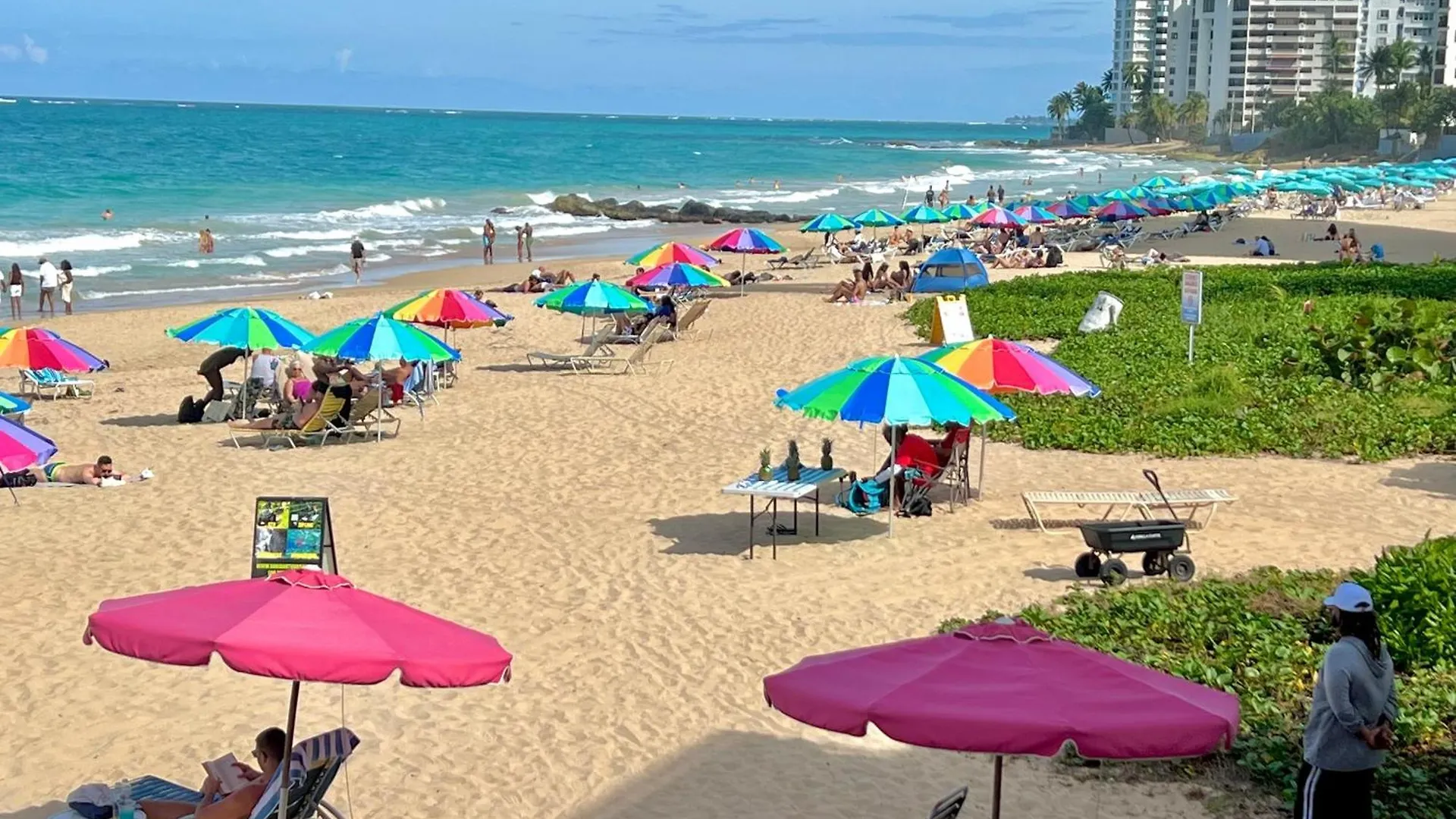 Condado Beachfront Tantra Apartment San Juan