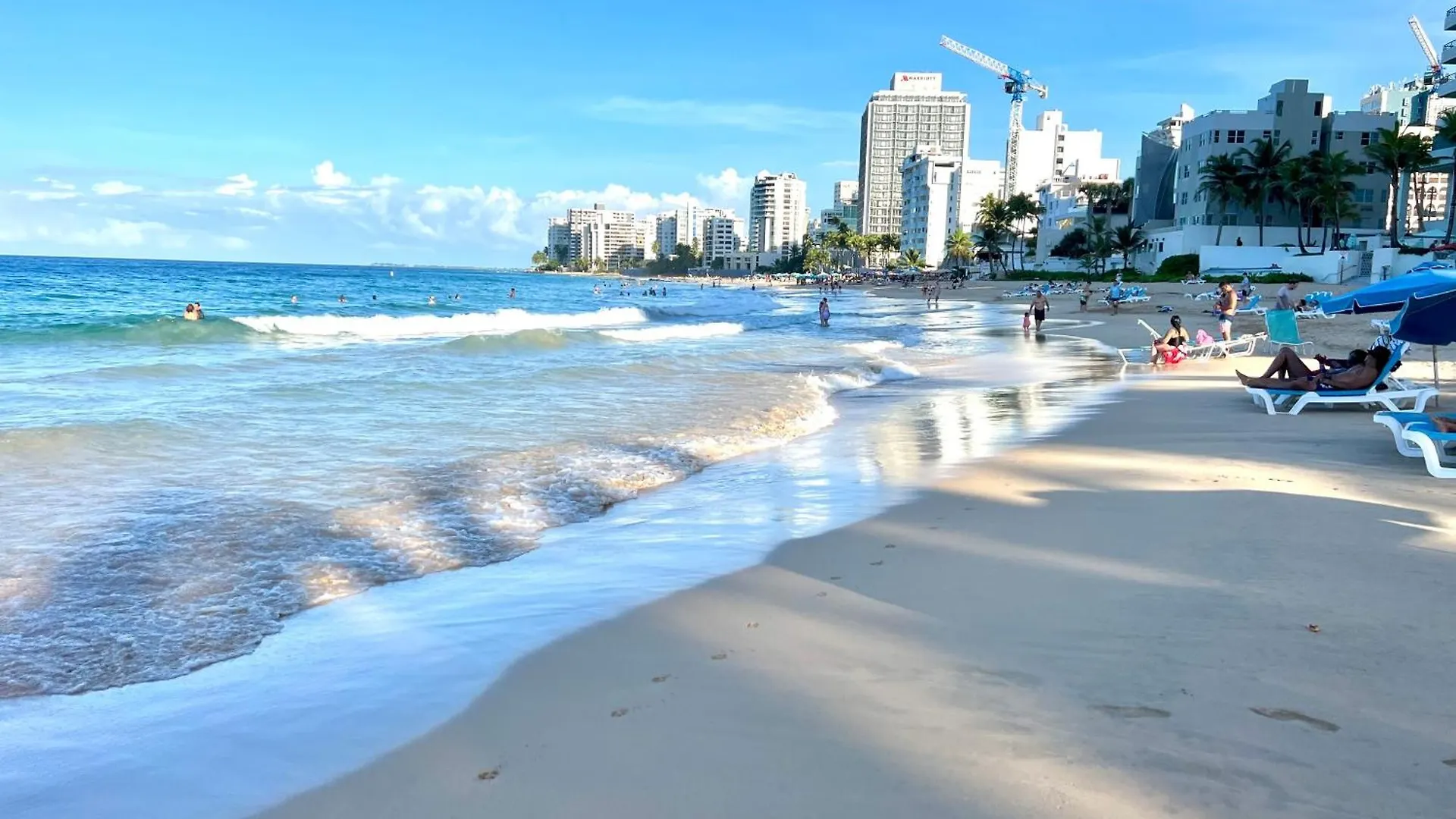Condado Beachfront Tantra Apartment San Juan
