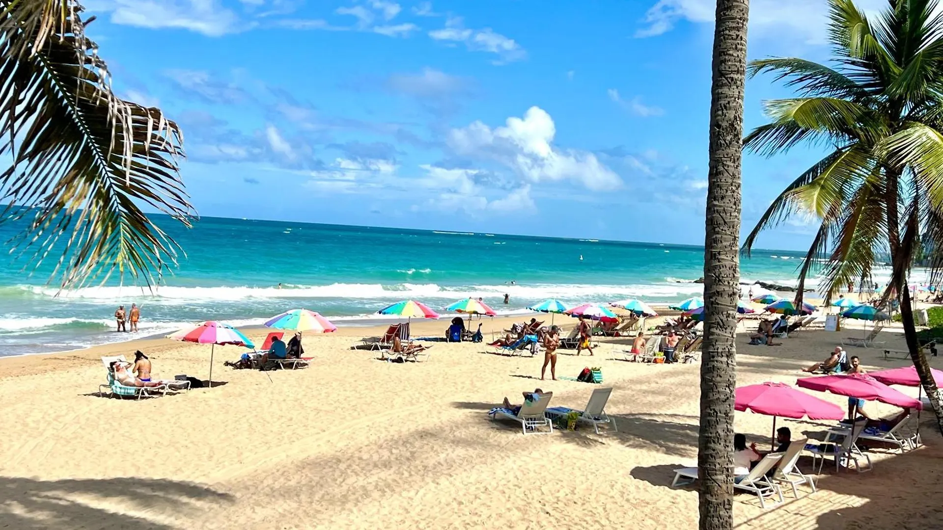 Condado Beachfront Tantra Apartment San Juan